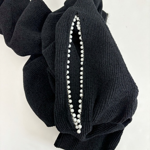 ASTR The Label Tori Sweater in Black Size S - Picture 6 of 11